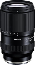 Lente zoom 25-200 mm f/2.8 DC para câmera digital, com foco automático, indicada para registro fotográfico.