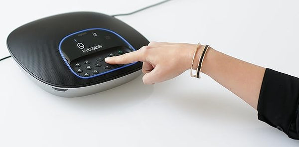 Câmera de conferência Logi com áudio e USB, função panorâmica, uso profissional em reunião, origem CN / 85258929 / 3500e