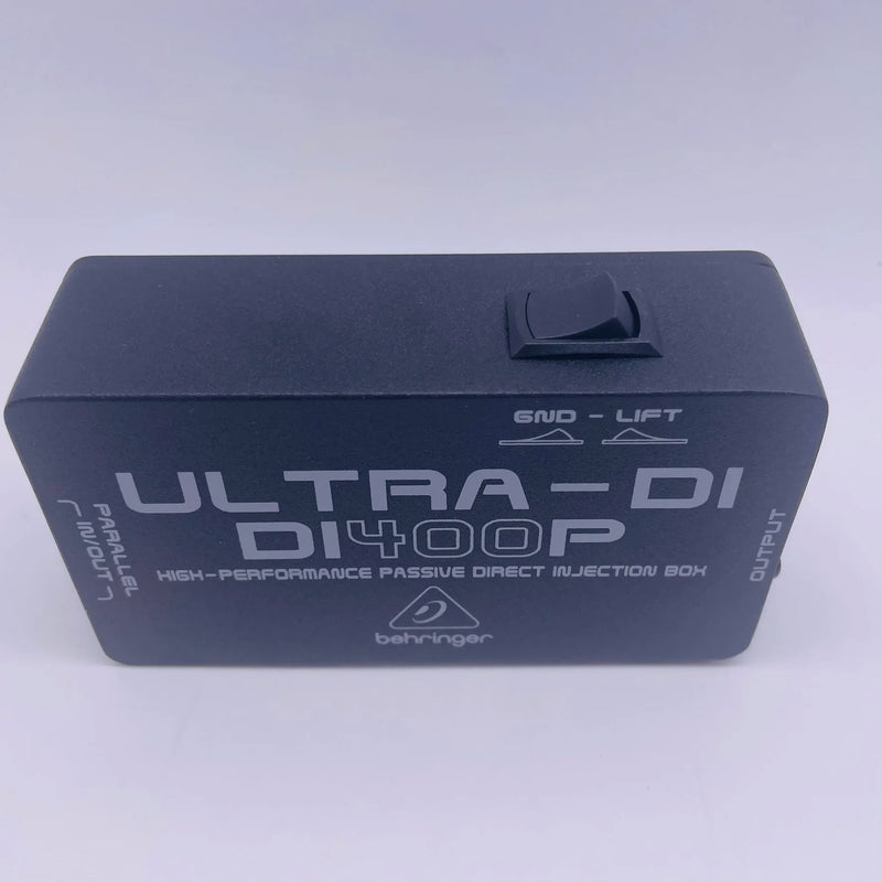 Behringer Direct Injection Box, Multi-Purpose Profissional, Ultra-DI DI400P, para aplicações em Palco e Estúdio